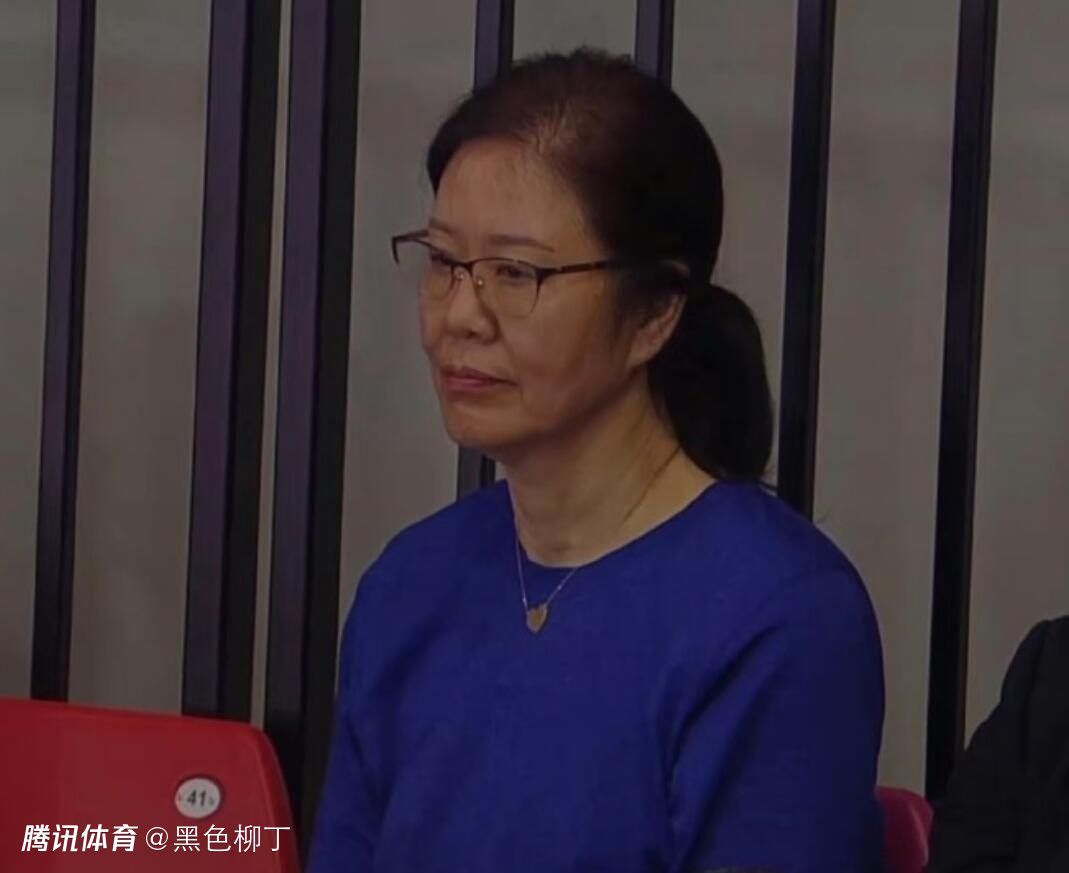 免费看三极片