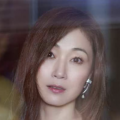 成人国产一区二区